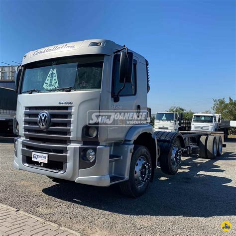 caminhao 24250 bitruck